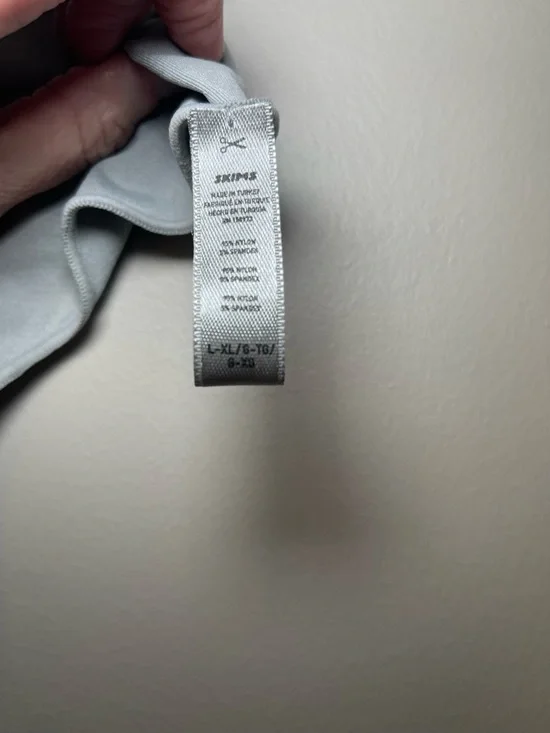 Skims Light Blue/Grey Long Sleeve Bodysuit - Picture 3 of 5